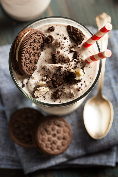 Photograph Cookies and Cream Milkshake by Brent Hofacker on 500px