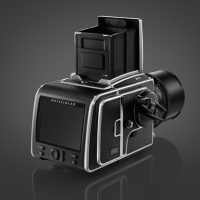Hasselblad launches 50MP CFV-50c back for legacy V system