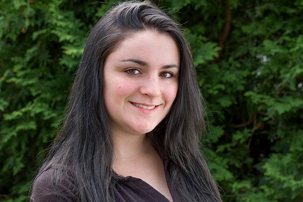 ISO100 portrait optimized 600b