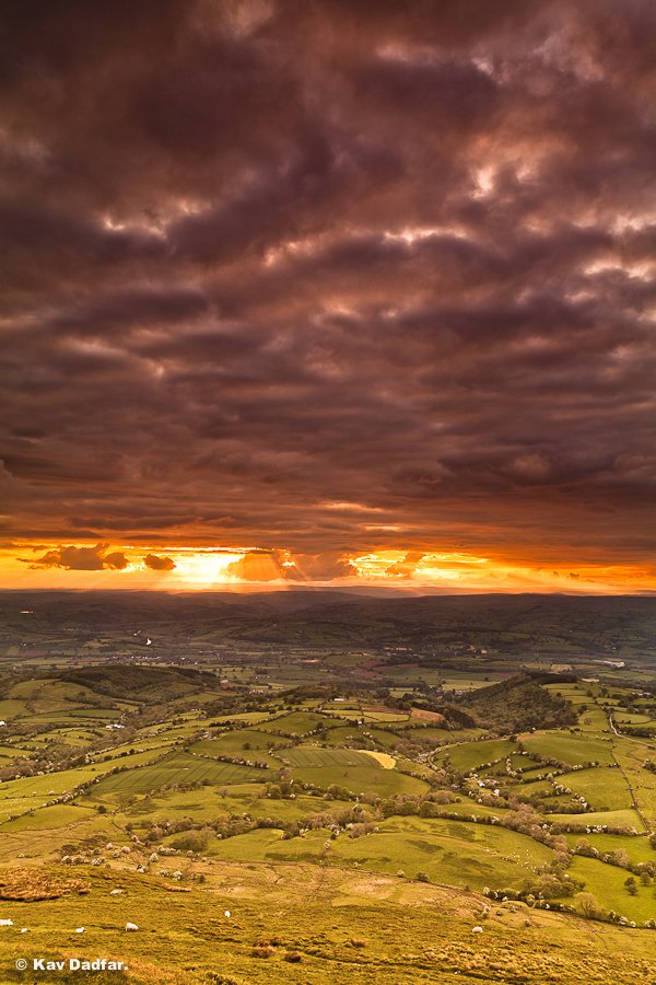 I was ready to pack up and go home when at around 9pm the sun started coming through giving me this dramatic scene.