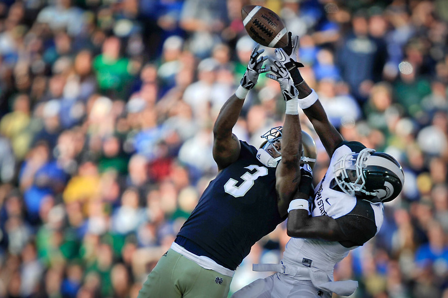 Photograph Notre Dame vs. Michigan State by Scott Kelby on 500px