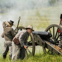 20 Tips for Photographing Historical Reenactments and Festivals