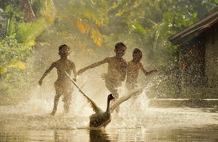 Photograph Splash by Vichaya Pop on 500px
