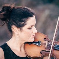 How to Find Great Backgrounds for Portraits