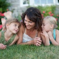 Two Quick and Easy Photoshop Head-Swapping Techniques