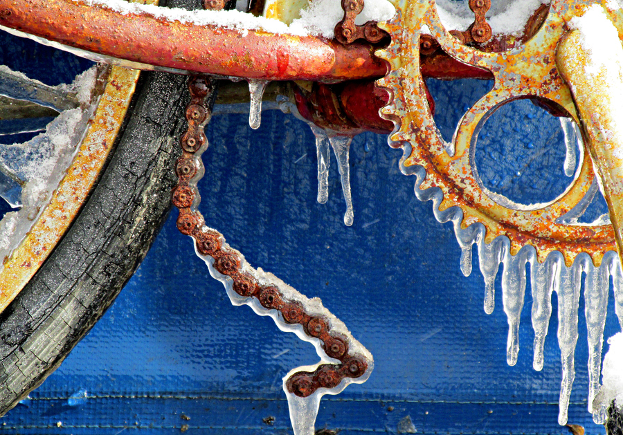 Photograph Frozen and Forgotten by Imageination on 500px