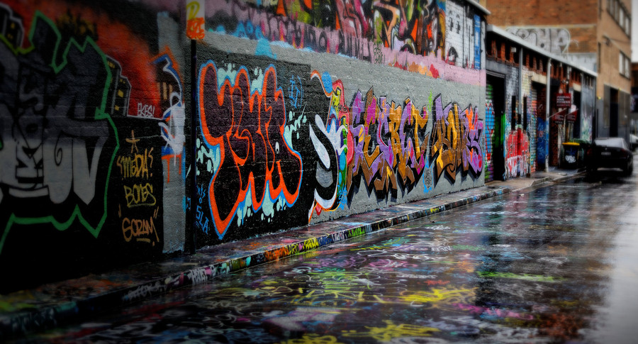 Photograph Street Tagging by Lin Zee on 500px