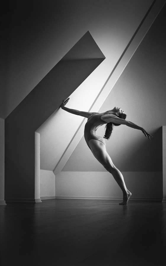 Photograph the curvature of spacetime by Aufik (A) on 500px