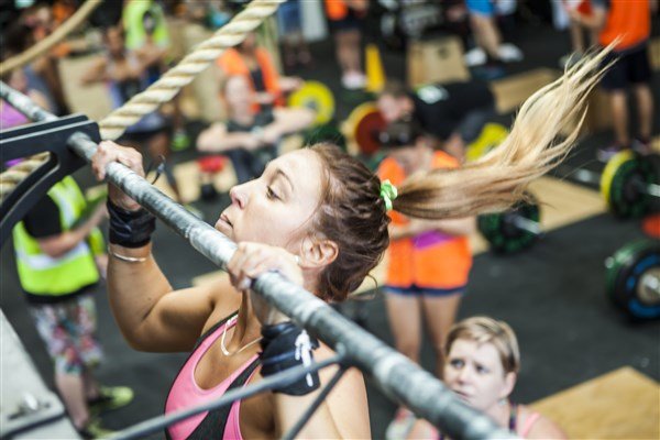 141102 CrossFit SPEED Hells Playground Team 0682_1