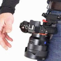 B-grip launches Uno holster for compact system cameras
