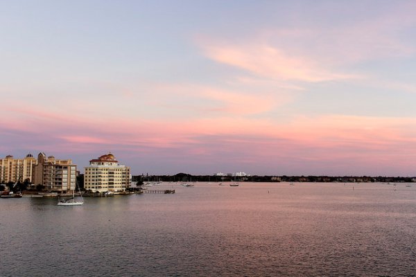 Smaller subjects in a wide-angle picture means more work for the autofocus system.