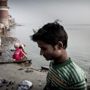 How to Use a Wide-Angle Lens for People Photography