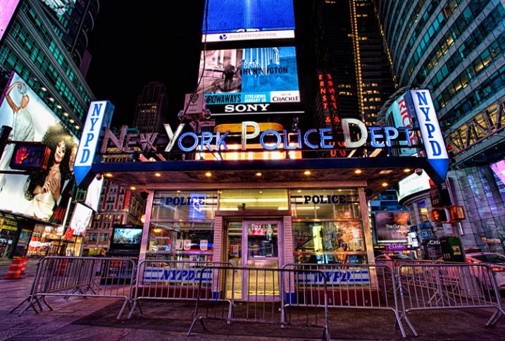 Great Subjects for Urban Night Photography - Times Square neon example