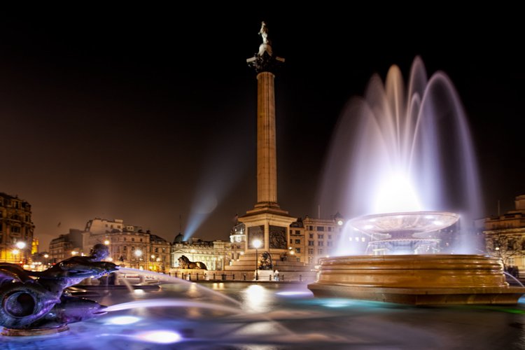 Night Photographer's Toolkit - Trafalgar Square picture