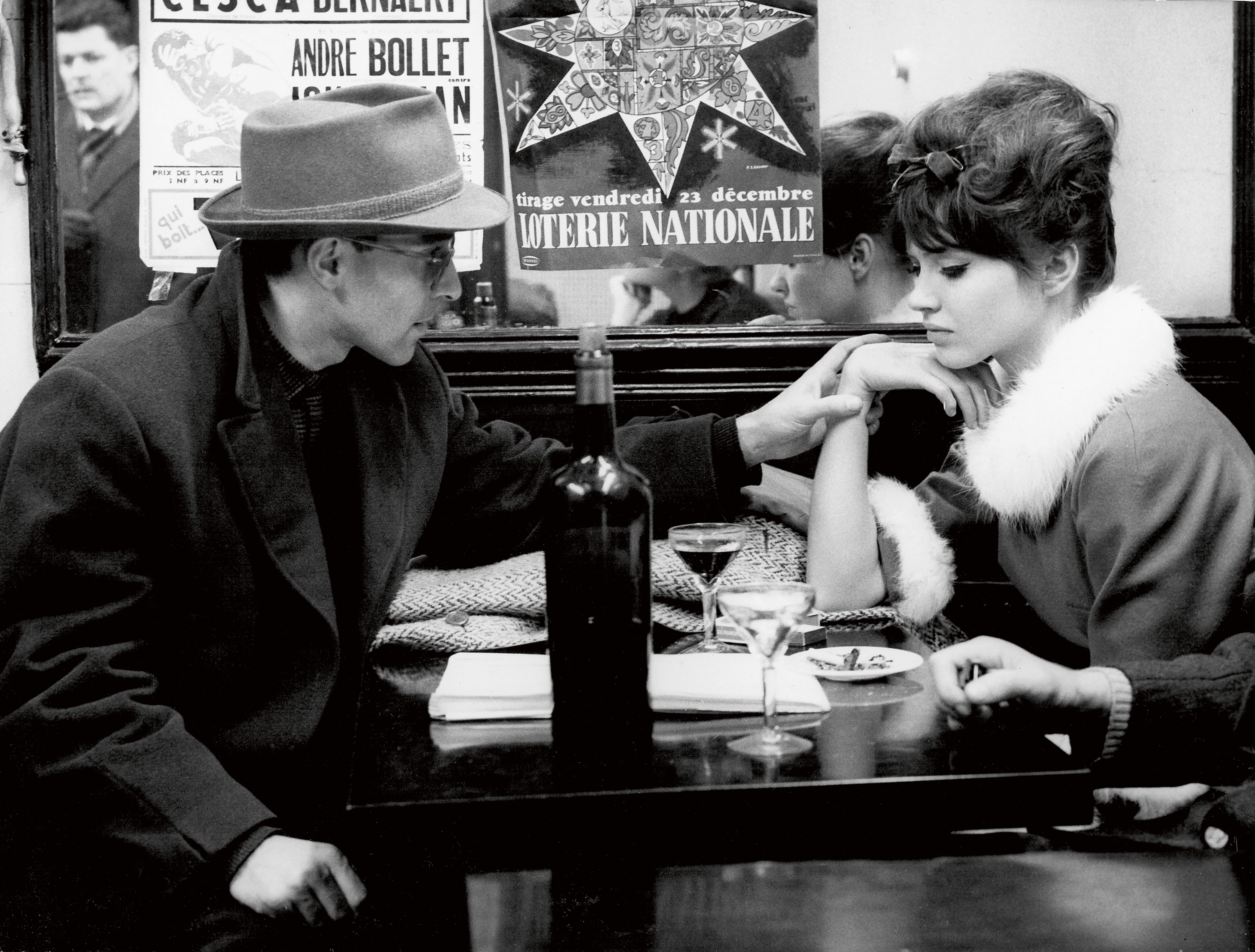 Jean-Luc Godard and Anna Karina on set of Une Femme est une Femme © Raymond Cauchetier