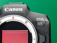 Canon EOS R5 added to studio test scene
