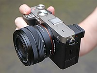 Hands-on with the new Sony a7C