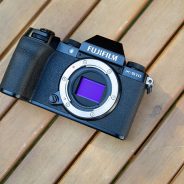 Fujifilm X-S10 full review: An image-stabilized camera for (almost) everyone