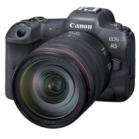 Interview: Wedding photographer Vanessa Joy on communication, Covid and ‘speed-posing’