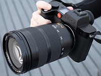 Hands-on: What you need to know about the Leica SL2-S