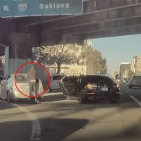 Caught on video: Photographers robbed of $7,000 in gear while stuck in traffic in San Francisco