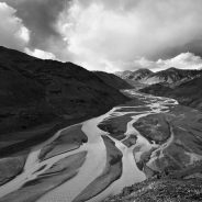 How to Crop Images in Photoshop