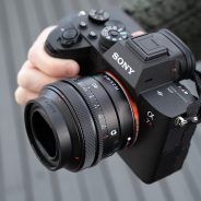 Hands-on with Sony’s compact 24mm, 40mm, and 50mm G prime lenses