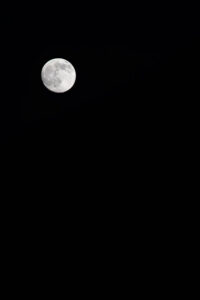Moon properly exposed