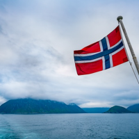 Norway passes law requiring influencers to label retouched photos on social media