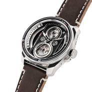 This $579 watch was inspired by the twin-lens reflex cameras of yesteryear