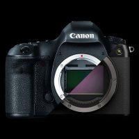 Lensrentals celebrates the Canon 5D Mark III’s 10th birthday by putting it head-to-head against the Fujifilm GFX 100S