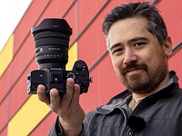 DPReview TV: Sony 16-35mm F4 PZ Review - Photographers should care too!