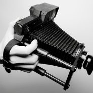 Photographer builds world’s first 4×5 film camera with AF, hybrid finder and universal lens mount